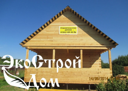 Дом из бруса с каркасными фронтонами
